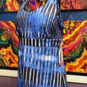 Zeroxposure ~ Sz M ~ Athletic Style ~ Padded ~ “Bayside” Short Dress ~ NWT ~ Cro